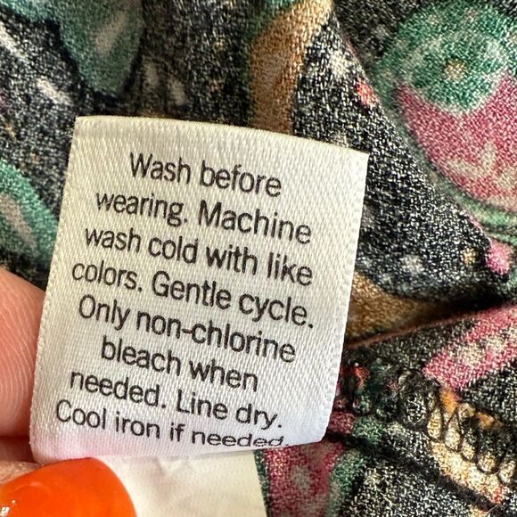 Croft & Barrow Colorful Paisley Women's Top Plus Size 1X - Picture 9 of 9